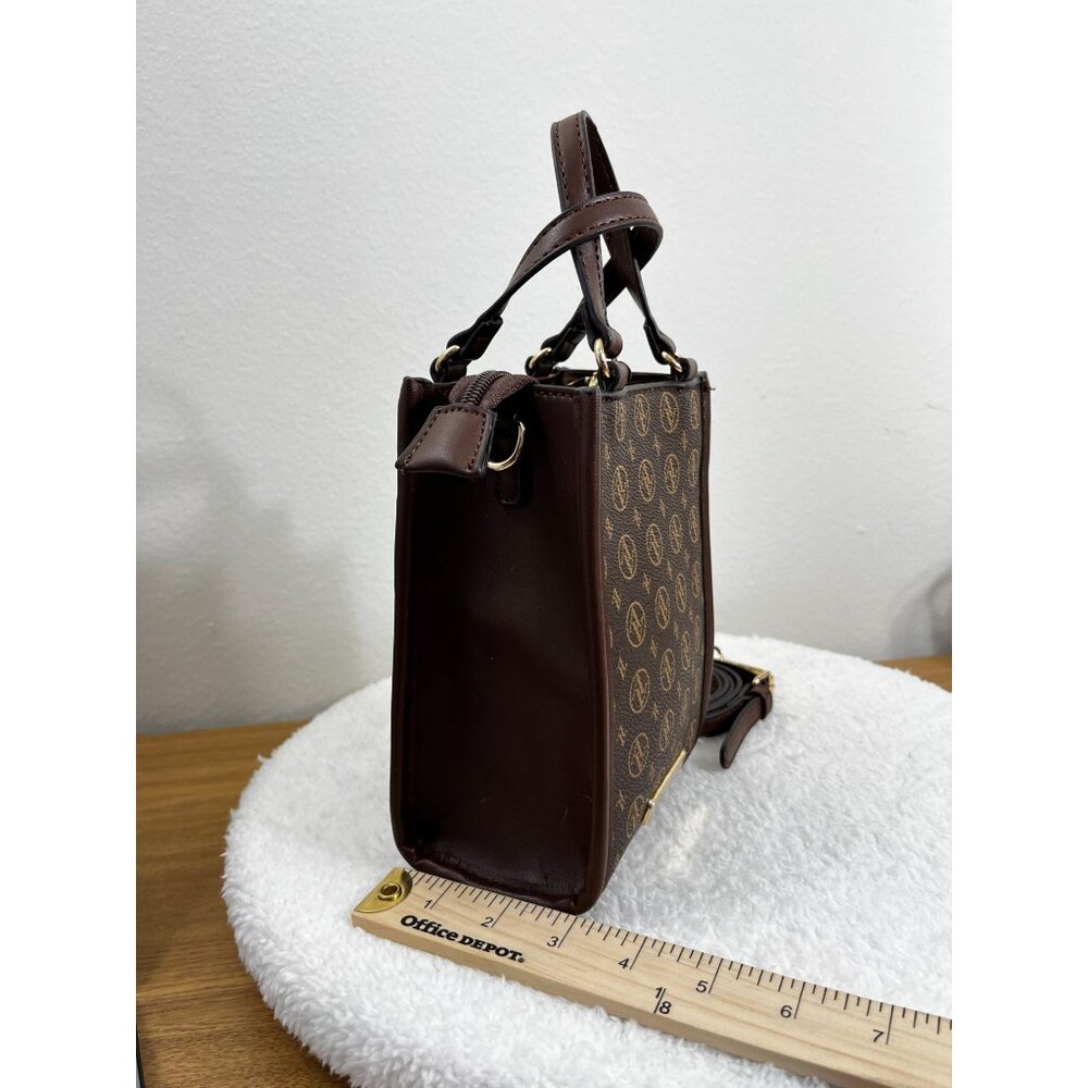 Adrienne Vittadini Signature Collection Phone Holder Crossbody - Picture 7 of 16